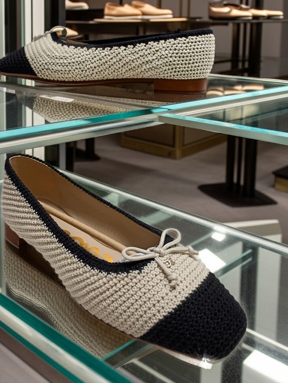 Sam Edelman Madison Ivory Black Crochet Flats Women's Sz 11 M 🌴 🆕